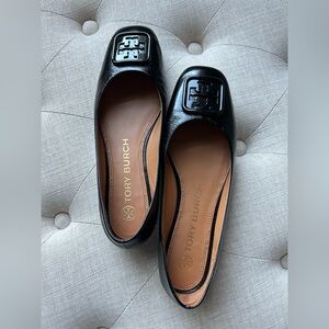 Tory Burch Black Flats with Logo Detail